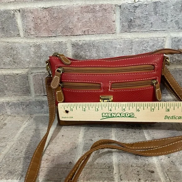 Stone Mountain Accessories Red and Tan Crossbody Bag with Adjustable Strap - Picture 6 of 11